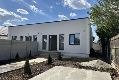 Casă cu 3 camere în Central