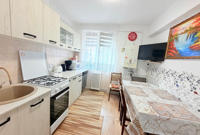 Apartament cu 2 camere semidecomandat în Central