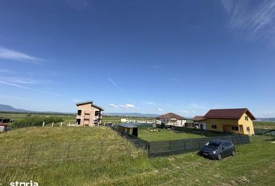 Teren de 664 mp, în Bod - 5
