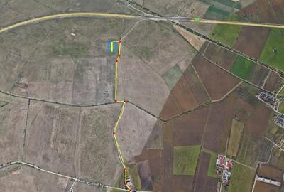 Teren de 443 mp, în Central - 2