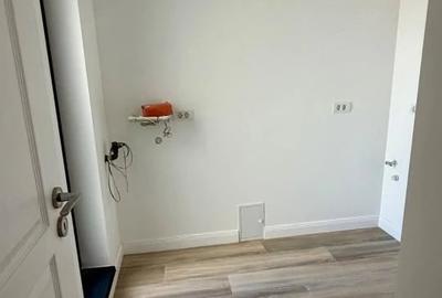 Casă cu 4 camere cu Teren 218 Mp în Covaci