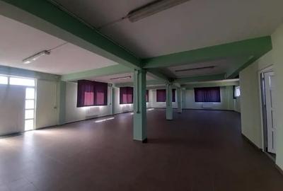 Spațiu comercial, de 158 mp, în Plopeni - 2