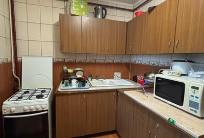 Apartament cu 3 camere decomandat în Gorjului - 6