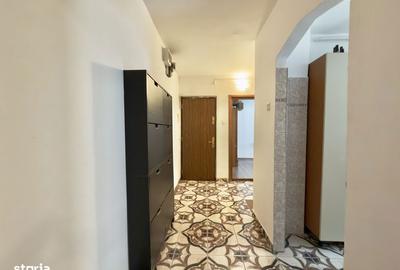 Apartament cu 2 camere decomandat în Răcădău