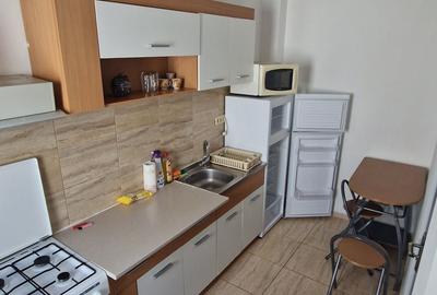 Garsonieră decomandată în Roșu - 7