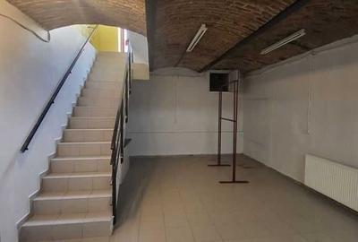 Casă cu 2 camere în Traian