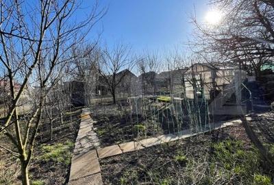Casă cu 3 camere cu Teren 580 Mp în Central