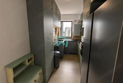 Apartament cu 3 camere în Triaj
