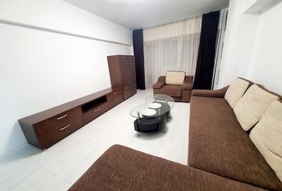 Apartament cu 3 camere decomandat în Moșilor
