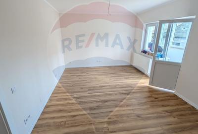 Apartament cu 3 camere decomandat în Ultracentral - 4