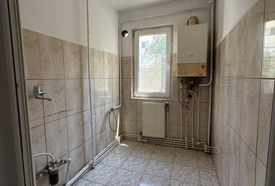 Apartament cu 2 camere semidecomandat în Central - 3