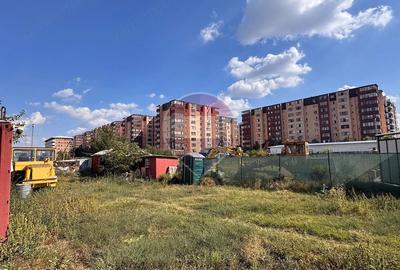 Teren de 1000 mp, în Militari