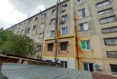 Garsonieră decomandată, mobilată în Vest - 4