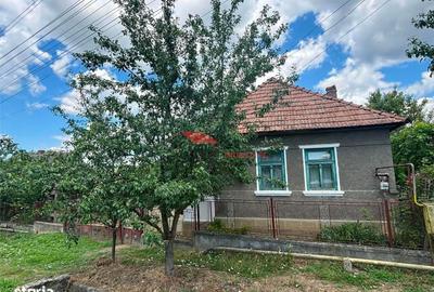 Casă cu 2 camere în Coldău