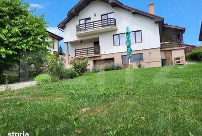 Casă cu 4 camere cu Teren 636 Mp în Sâncraiu de Mureș