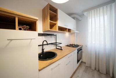 Apartament cu 3 camere decomandat în Ștefan cel Mare