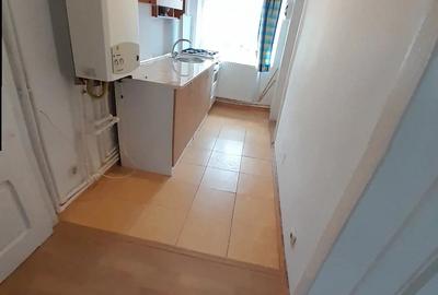 Casă cu 3 camere în Central - 8