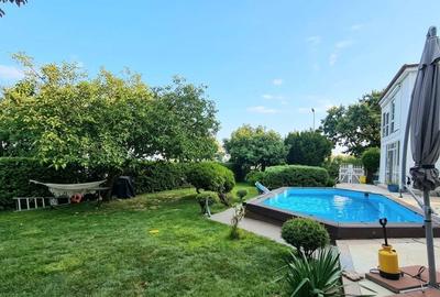 Casă cu 4 camere cu Piscina în Faleza Nord
