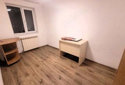 Apartament cu 3 camere semidecomandat în Central - 3