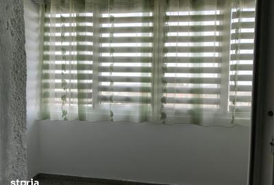 Apartament cu 3 camere, mobilat în Central - 1