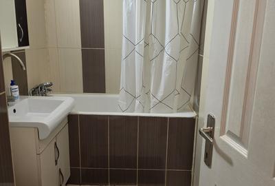 Apartament cu 2 camere decomandat în Groși