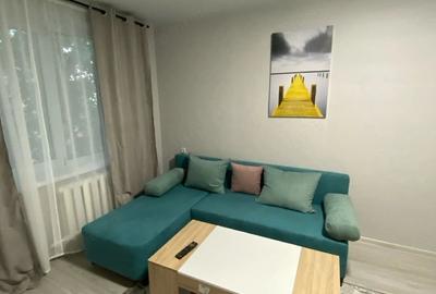 Garsonieră decomandată în Gara de Nord