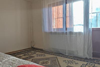 Apartament cu 2 camere decomandat în Bălcescu