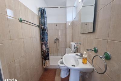 Casă cu 7 camere cu Teren 136 Mp în Central - 3