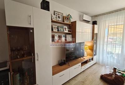 Apartament cu 2 camere decomandat în Sisești