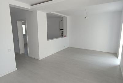 Duplex cu 4 camere cu Canalizare în Cetate - 1