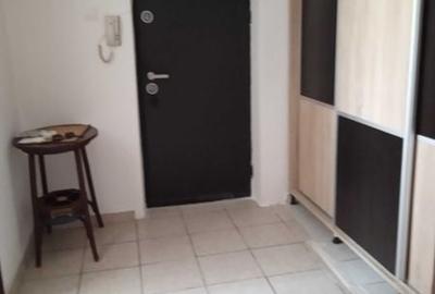 Apartament cu 2 camere semidecomandat în Timpuri Noi