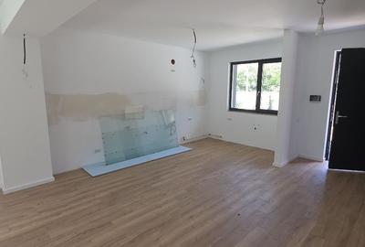 Duplex cu 4 camere cu Canalizare în Giulești - 27