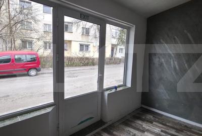 Spațiu comercial, de 10 mp, în Lupeni