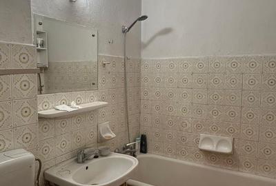 Apartament cu 3 camere în Grivița
