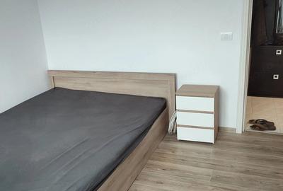 Garsonieră decomandată în Drumul Carului