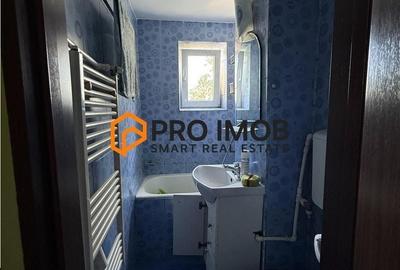 Apartament cu 2 camere semidecomandat în Micro 14