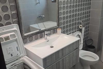 Apartament cu 2 camere decomandat în Steaua