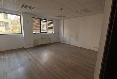 Birou, de 650 mp, în Grivița