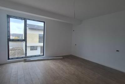Duplex cu 4 camere cu Canalizare în Prelungirea Ghencea - 22