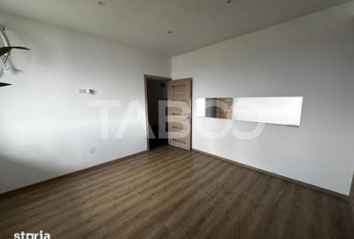 Apartament cu 2 camere decomandat în Trei Stejari