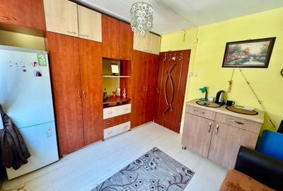Garsonieră decomandată în Podu Roș - 2