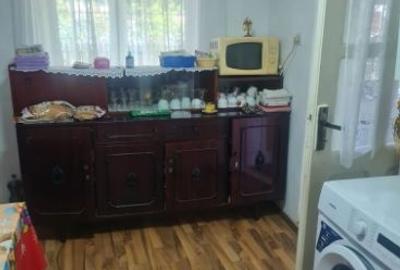 Casă cu 3 camere cu Teren 375 Mp în Central-Piață - 8