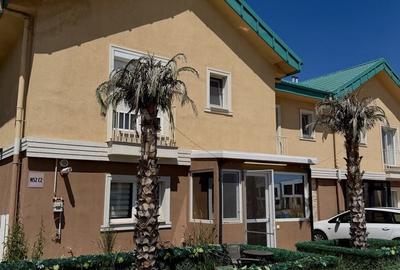 Casă cu 3 camere în Crețuleasca