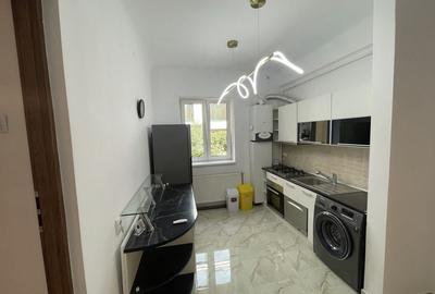 Apartament cu 3 camere în Ultracentral