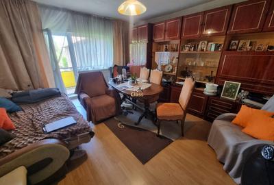 Apartament cu 4 camere decomandat, mobilat în Dâmbul Rotund - 1