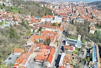 Spațiu comercial, de 1,400 mp, în Centrul Istoric - 19