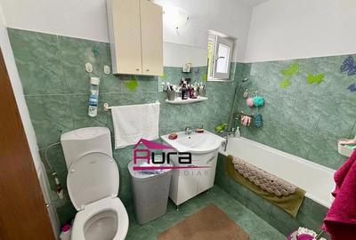 Apartament cu 2 camere decomandat în Central - 2