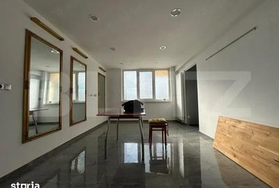 Spațiu comercial, de 54 mp, în Central