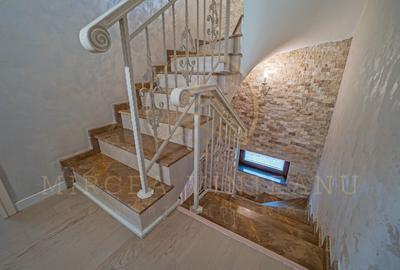 Casă individuală cu 10 camere cu Canalizare în Palazu Mare - 34