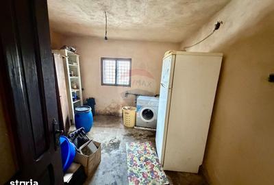 Casă cu 4 camere cu Teren 7727 Mp în Cârligele - 8